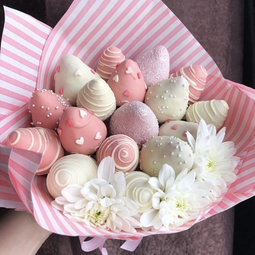 Букет с клубникой 